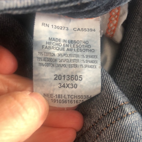 LEE MEN’S STRAIGHT FIT 34 x 30 Dark Jeans - Picture 3 of 4